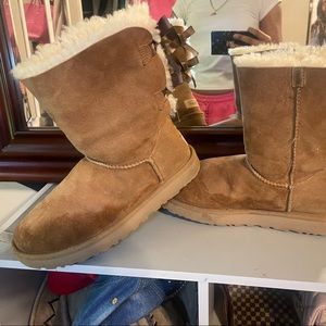 Womens Bailey Bow Ugg Boots Size 8